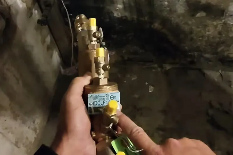 Backflow assembly with test gauges and brass valves for Mayer